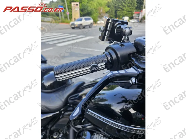 Harley-Davidson Flhxs Street Glide Special - фото 3