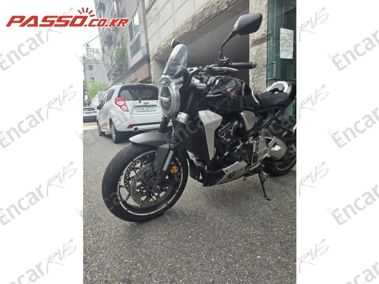 Honda Cb 1000 R - фото 1