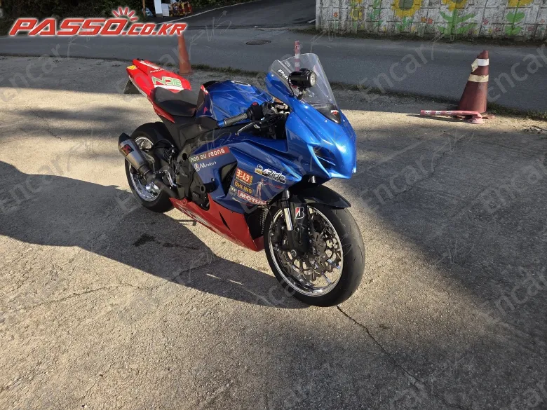 SUZUKI GSX R 1000 2015, фото 1