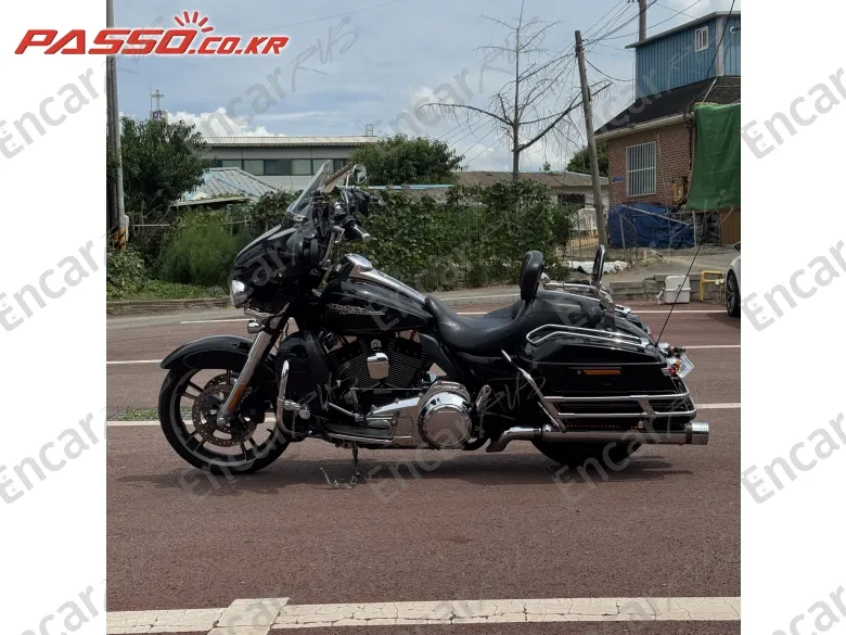 Harley-Davidson Flhxs Street Glide Special - фото 1