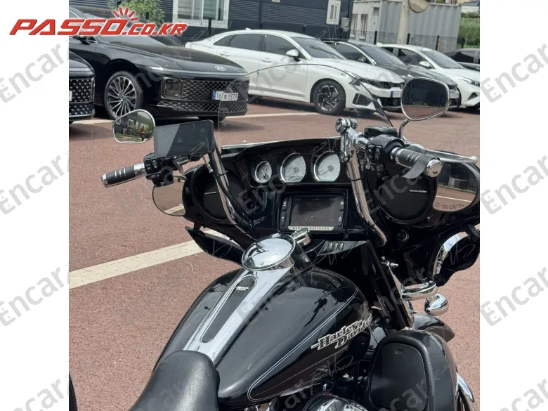 Harley-Davidson Flhxs Street Glide Special - фото 3
