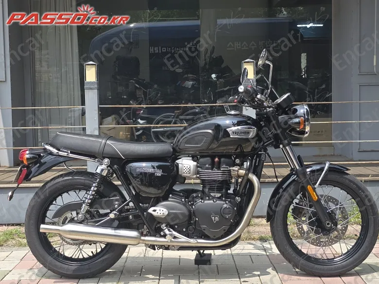 TRIUMPH BONNEVILLE T100 2024, фото 1