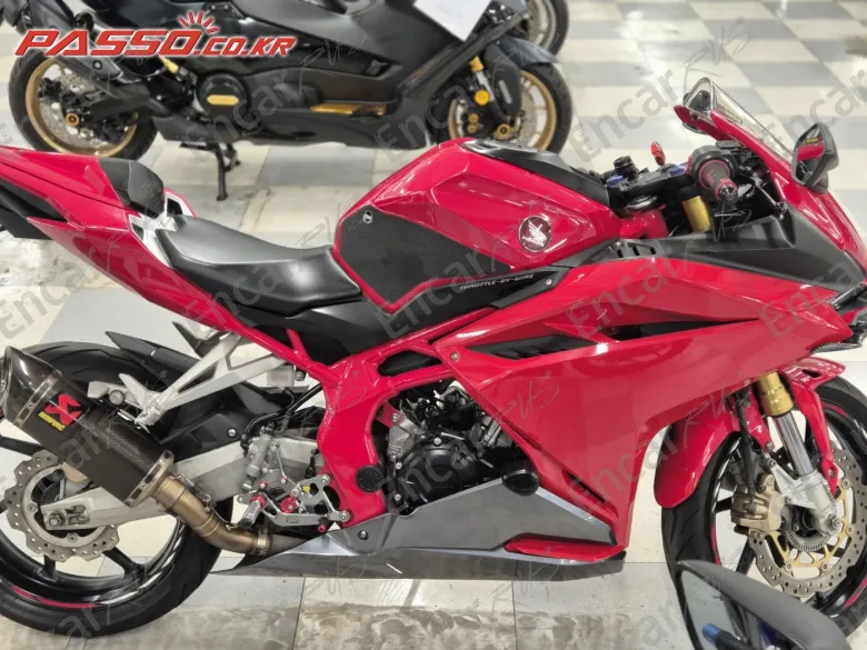 HONDA CBR 250 RR 2017, фото 1