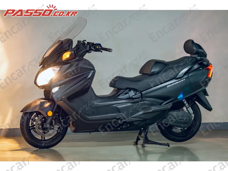 SUZUKI BURGMAN 650 EXECUTIVE 2018, фото 1