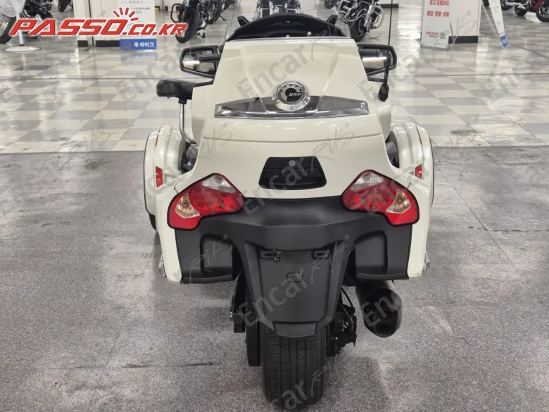 Brp Can-Am Spyder Rt Roadster - фото 2