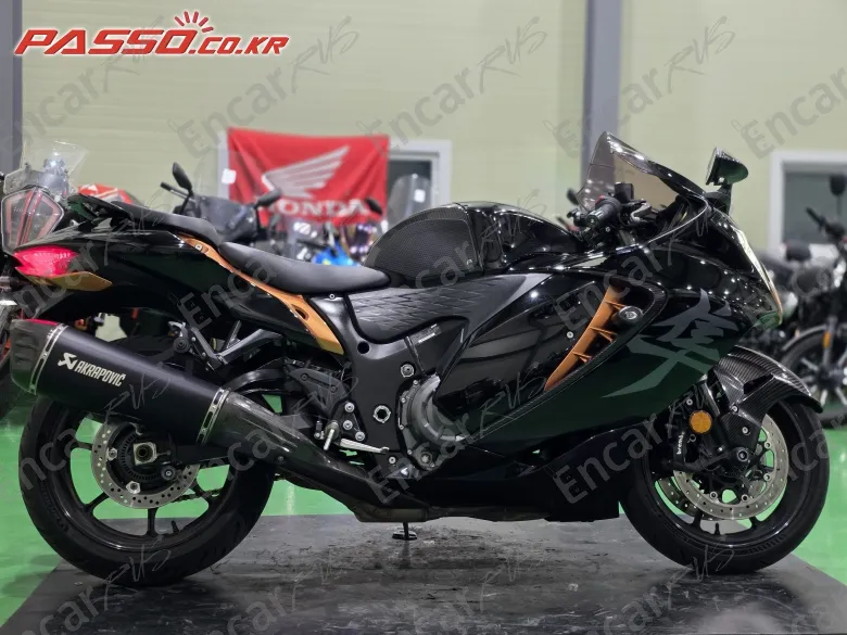 SUZUKI GSX R 1300 HAYABUSA 2022, фото 1