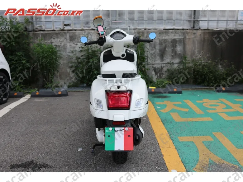 Vespa Gts 125 Super Sports - фото 2