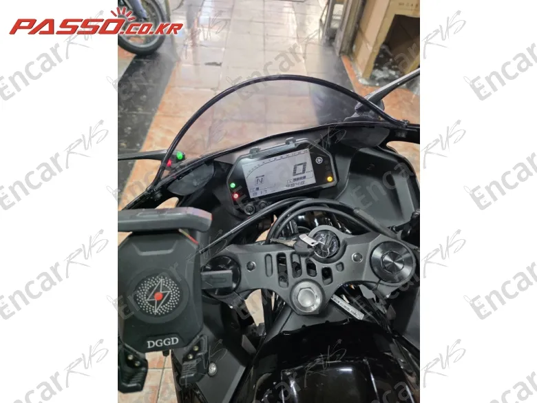 Yamaha Yzf R3 - фото 3