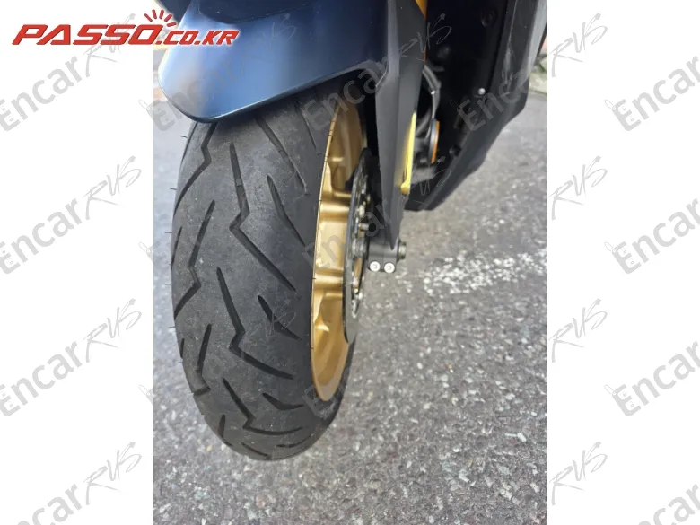 Yamaha T Max 560 - фото 4