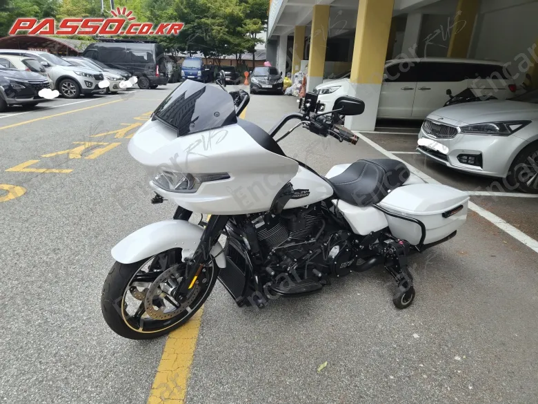 Harley-Davidson Fltr - фото 1