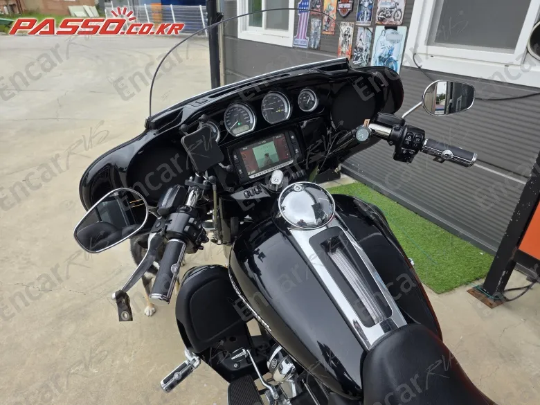 Harley-Davidson Ultra Limited - фото 3