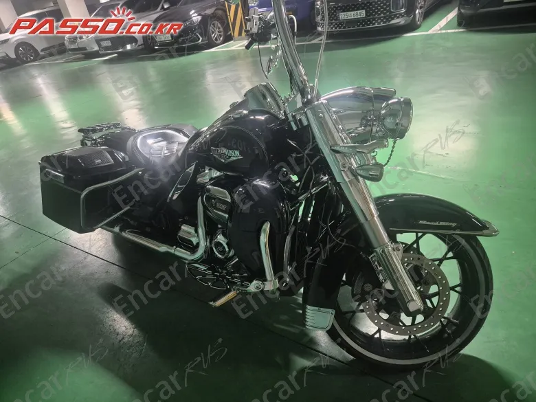 Harley-Davidson Flhr 2017, фото 1