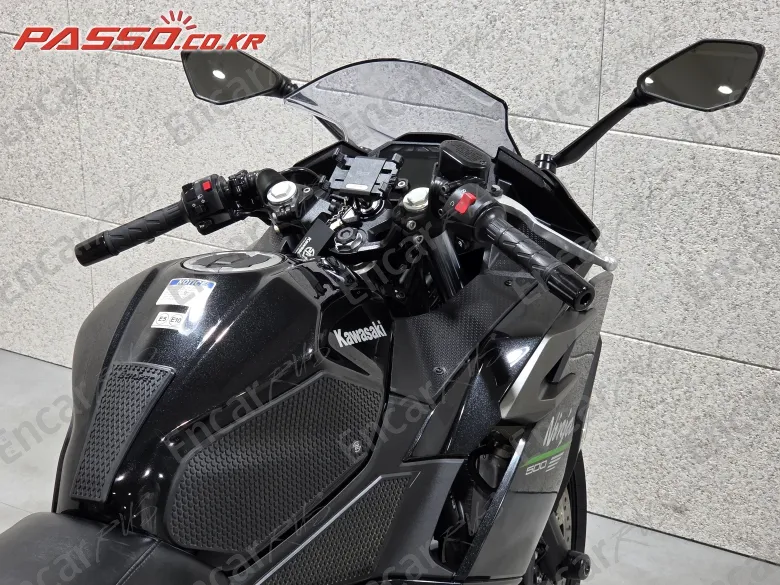 Kawasaki Zx 500 R - фото 3