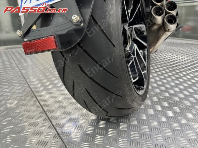 Ducati Diavel V4 - фото 6