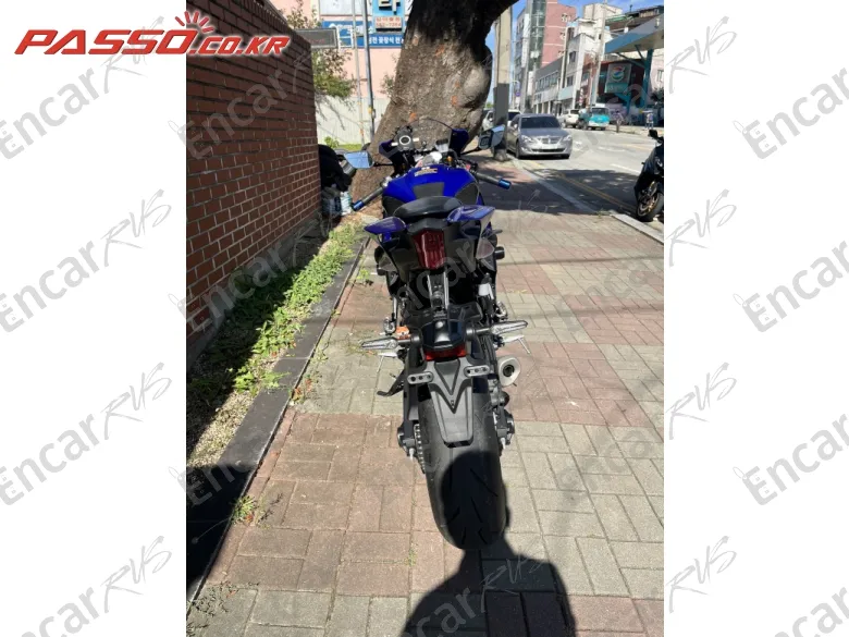 Yamaha Yzf R7 - фото 2