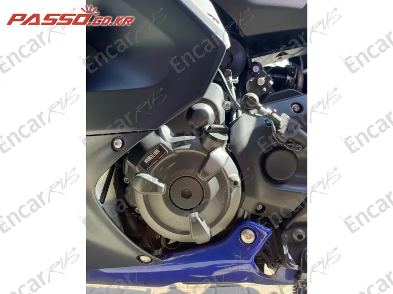 Yamaha Yzf R7 - фото 4