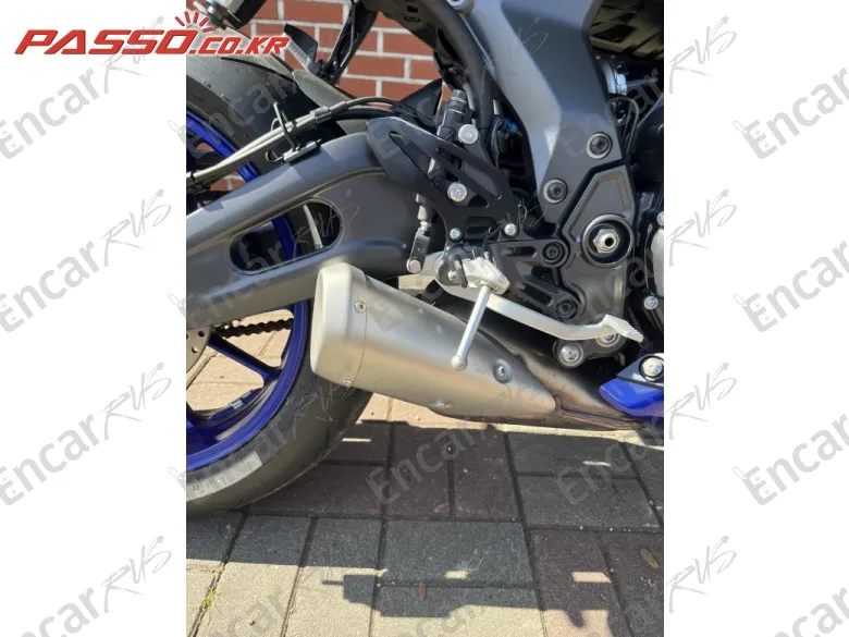 Yamaha Yzf R7 - фото 6