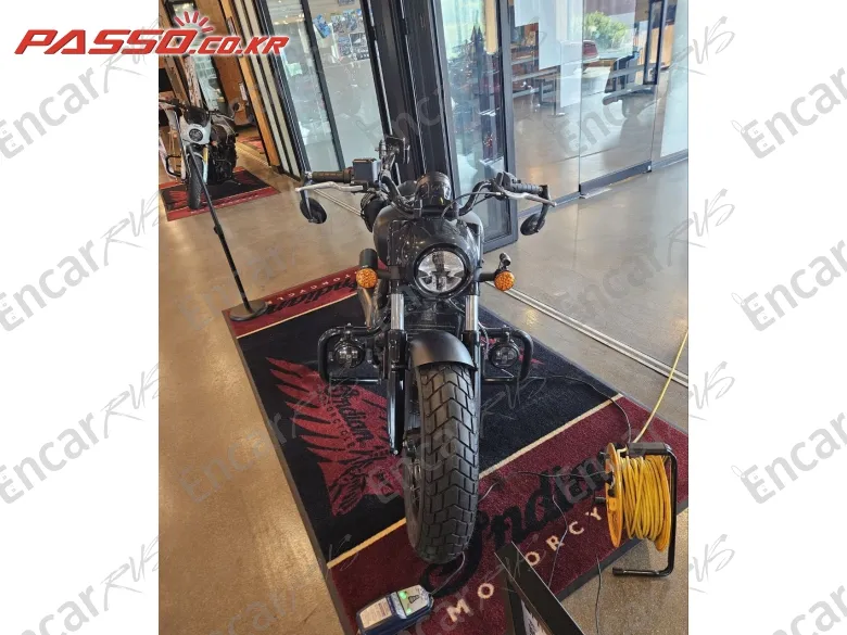 Indian Scout Bobber - фото 3