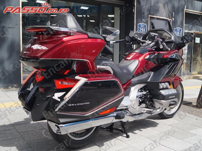 Honda Goldwing Tour Dct Airbag - фото 2