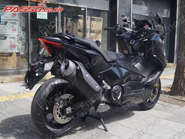 Yamaha T Max 560 - фото 2