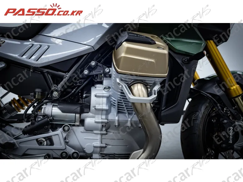 Moto Guzzi V100 Mandello - фото 4