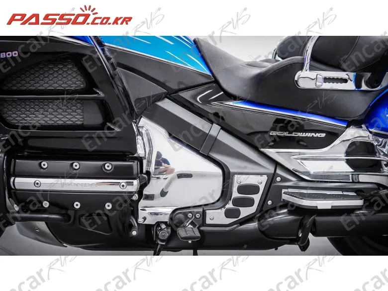 Honda Goldwing 1800 - фото 4