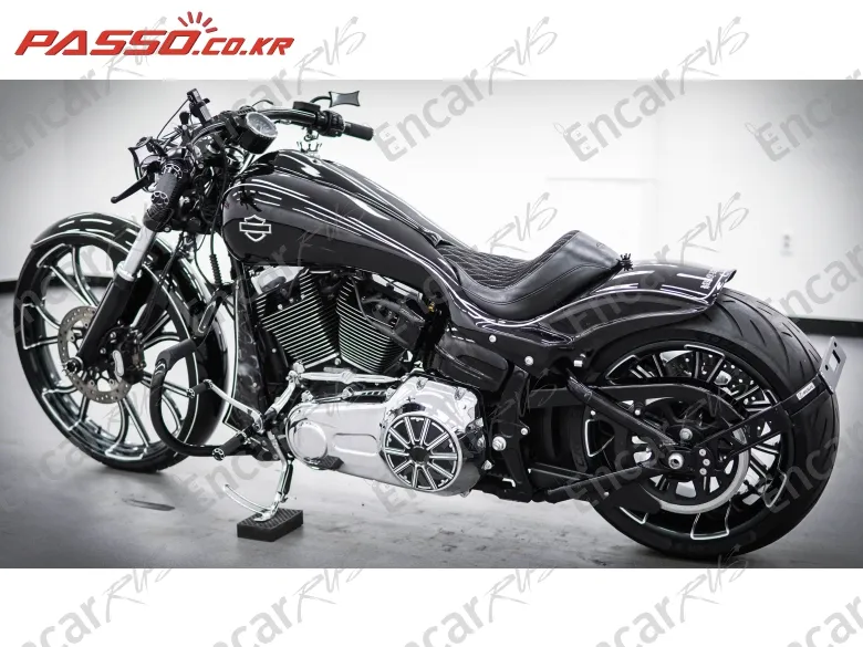 Harley-Davidson Breakout - фото 3