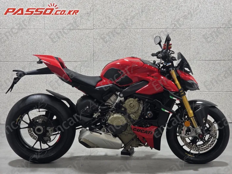 Ducati Streetfighter V4 S 2024, фото 1