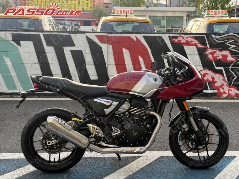 TRIUMPH THRUXTON 400 2027, фото 1