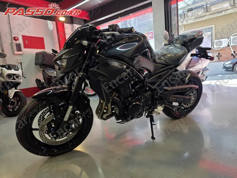 Kawasaki Z 900 Abs - фото 1