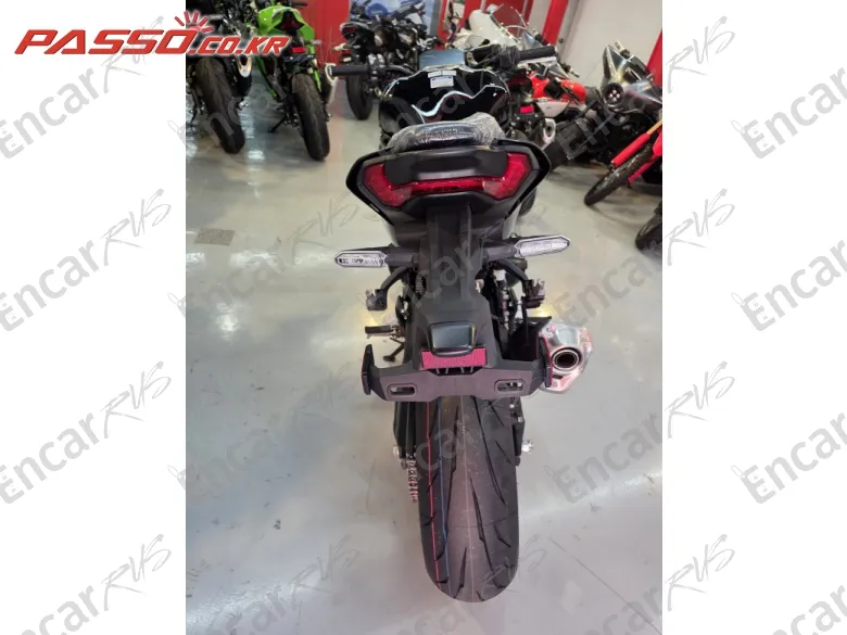 Kawasaki Z 900 Abs - фото 2