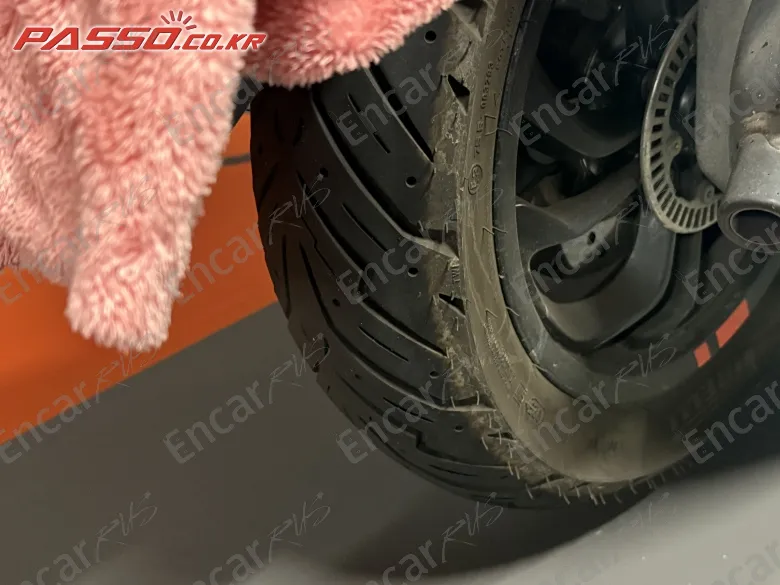 Vespa Gtv 300 - фото 4
