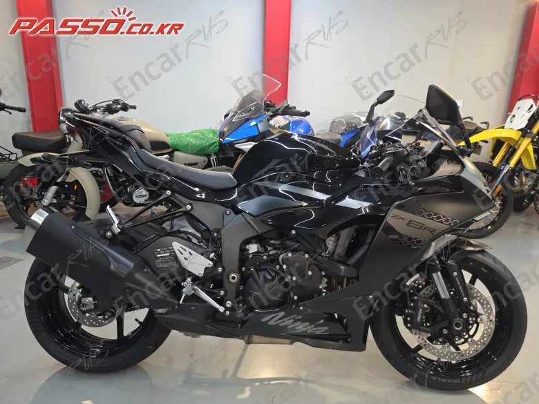 Kawasaki Zx 6 R - фото 0