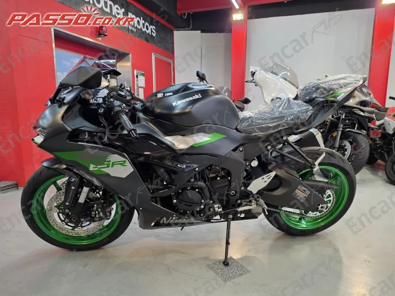 Kawasaki Zx 6 R - фото 1