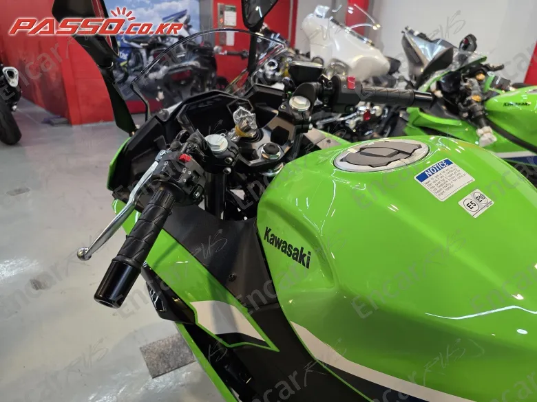 Kawasaki Zx 500 R - фото 3