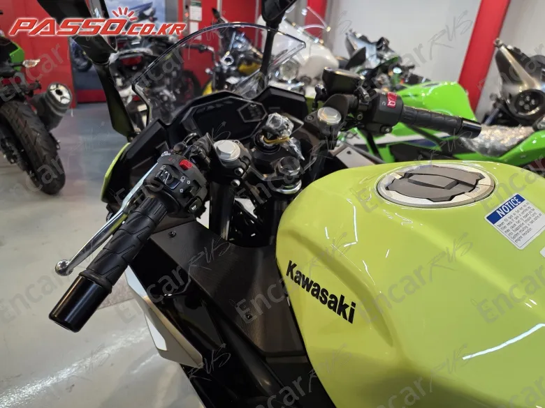Kawasaki Zx 500 R - фото 3