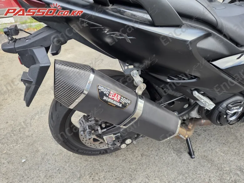 Yamaha T Max 560 - фото 5