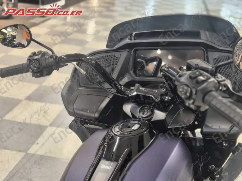 Harley-Davidson Fltr - фото 3