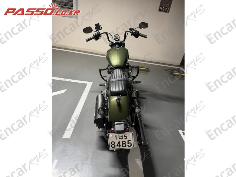 Harley-Davidson Street Bob 117 - фото 2