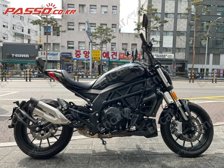 Benelli 502 C 2023, фото 1