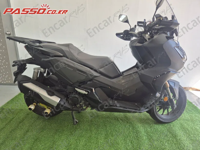 Honda ADV 350 2023, фото 1