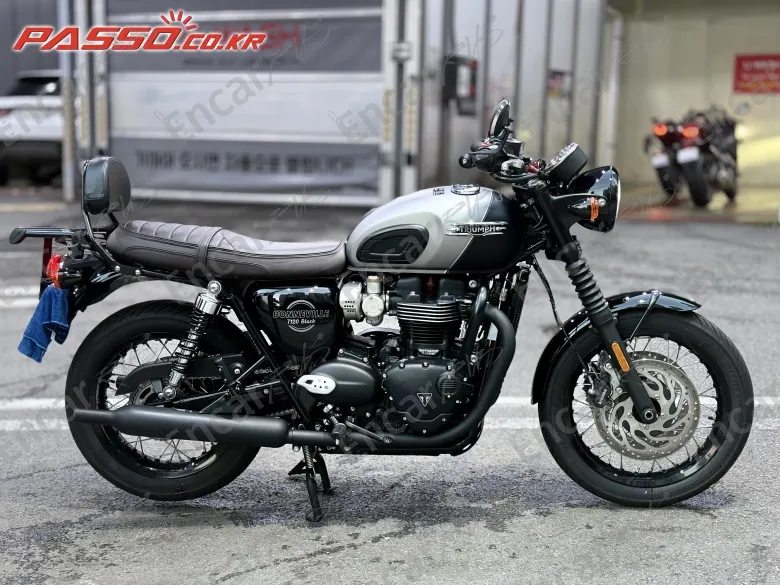 Triumph Bonneville T120 Black 2026, фото 1