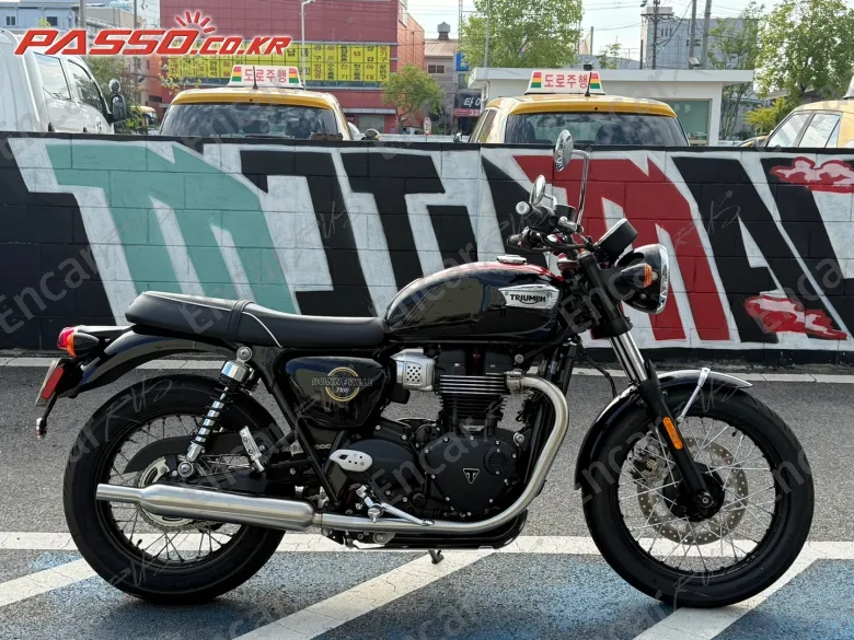 Triumph Bonneville T100 2027, фото 1
