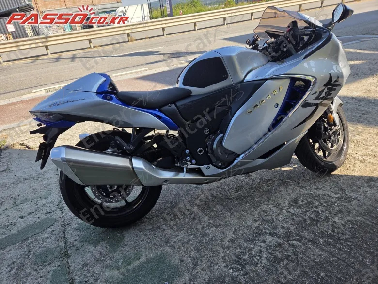 Suzuki GSX R 1300 Hayabusa 2025, фото 1