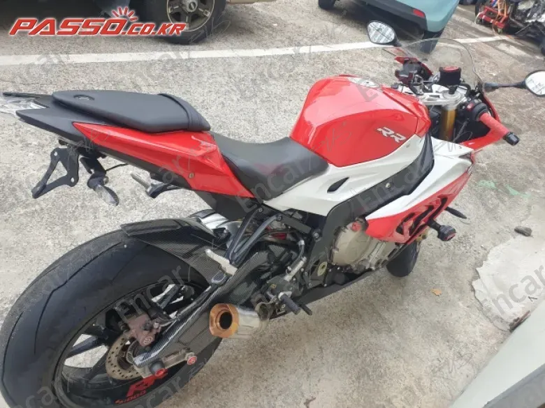 BMW S 1000 RR - фото 0