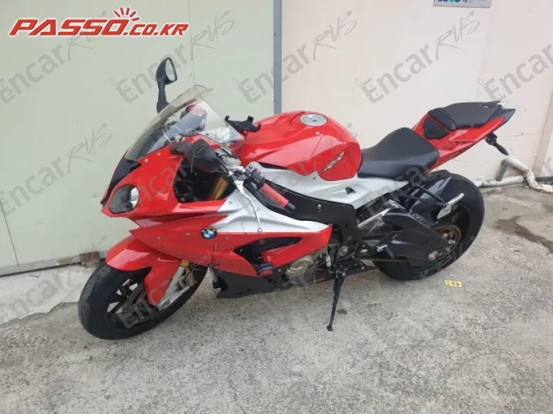 BMW S 1000 RR - фото 1