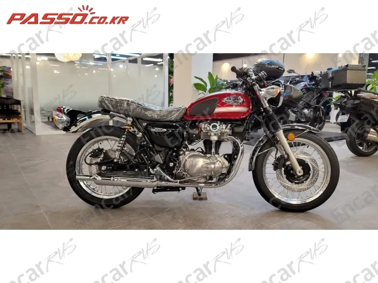 KAWASAKI W 800 - фото 0