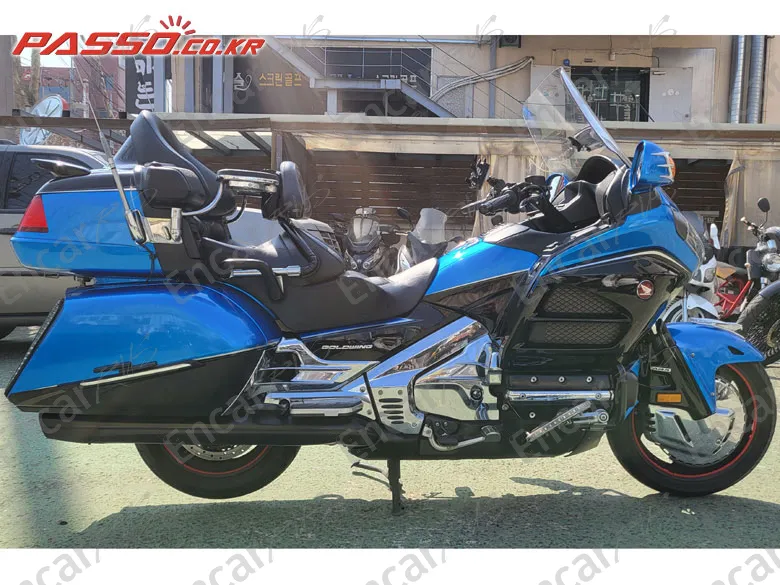 HONDA GOLDWING 1800 - фото 0