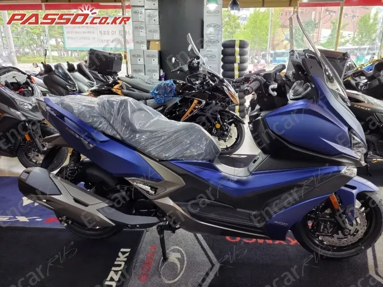 Kymco Xciting S 400 - фото 0