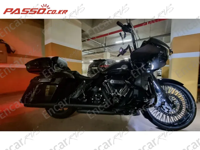 HARLEY-DAVIDSON ROAD GLIDE SPECIAL - фото 0